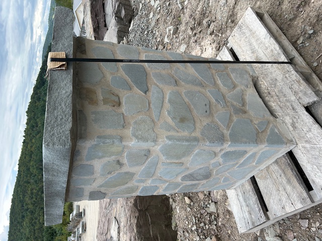 Lot 35: 1 Bluestone Mailbox, 2 Bluestone Driveway Pillars 3